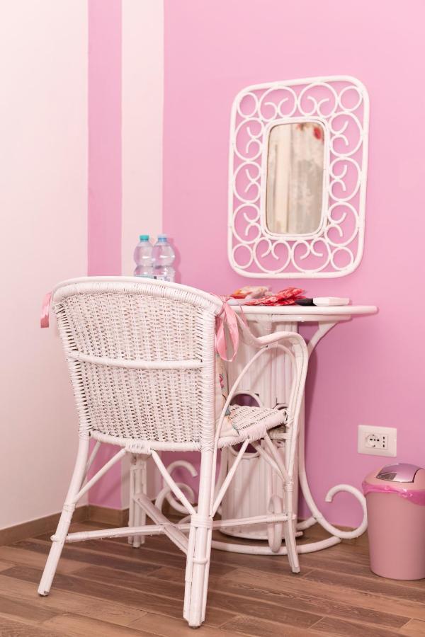 Hotel Violetta à Ostie Extérieur photo